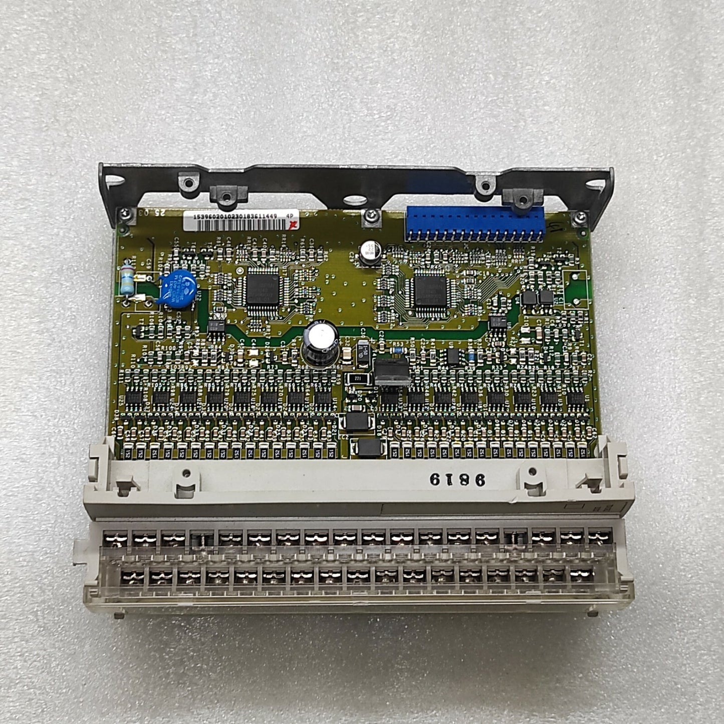 SE TSX MICRO TSXDEZ32D2 32-DISCRETE INPUT MODULE