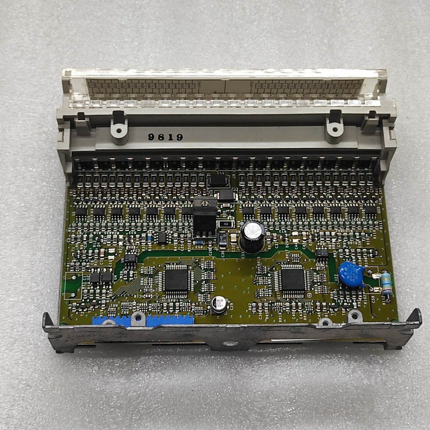 SE TSX MICRO TSXDEZ32D2 32-DISCRETE INPUT MODULE