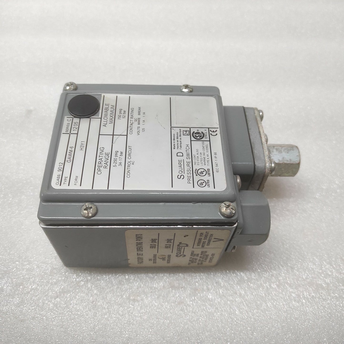 SQUARE-D 9012 GAWM-6 H3Y1 PRESSURE SWITCH