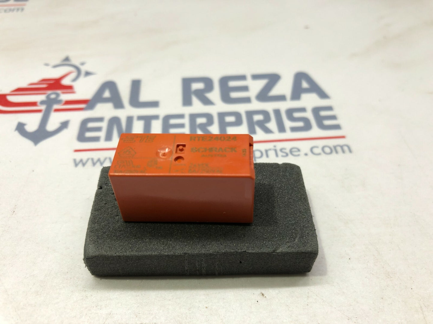 SCHRACK RTE24024 GENERAL PURPOSE RELAY 24V DC 198-6911 LOT OF 4 UNIT