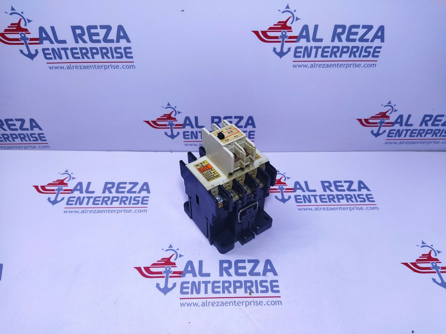 Fuji SC-5-1 (19) Magnetic Contactor 32A Coil Voltage 400-440V SZ-A11 Aux Relay