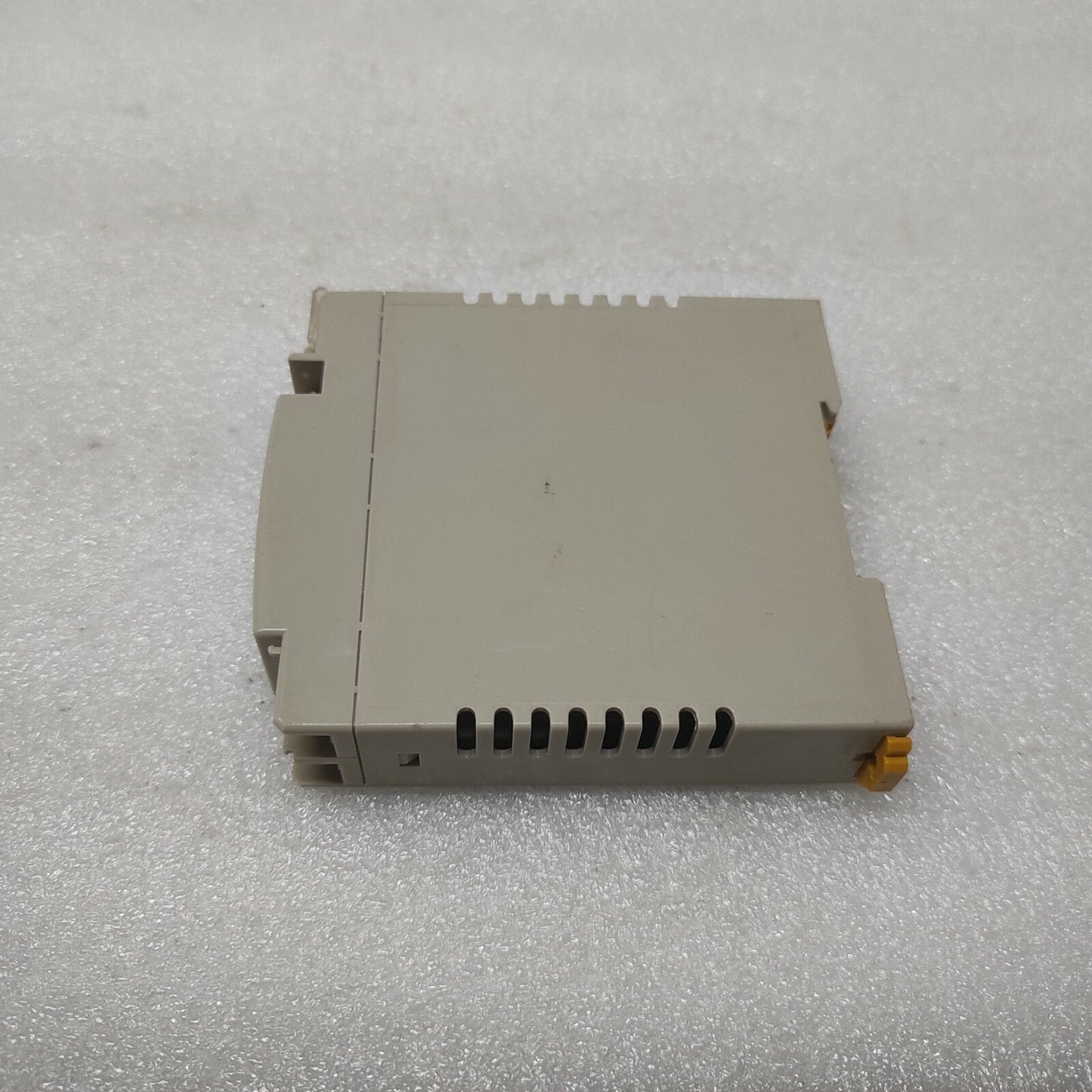 OMRON S8VS-03024 POWER SUPPLY 24VDC 1.3A