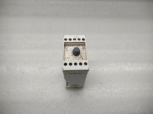 DOLD AI 930.30/66 TIME RELAY 0040681 230V