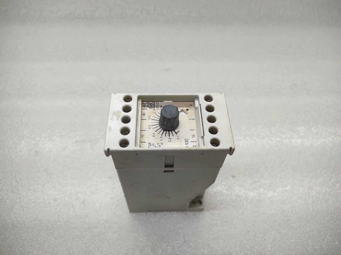 DOLD AI 930.30/66 TIME RELAY 0040681 230V