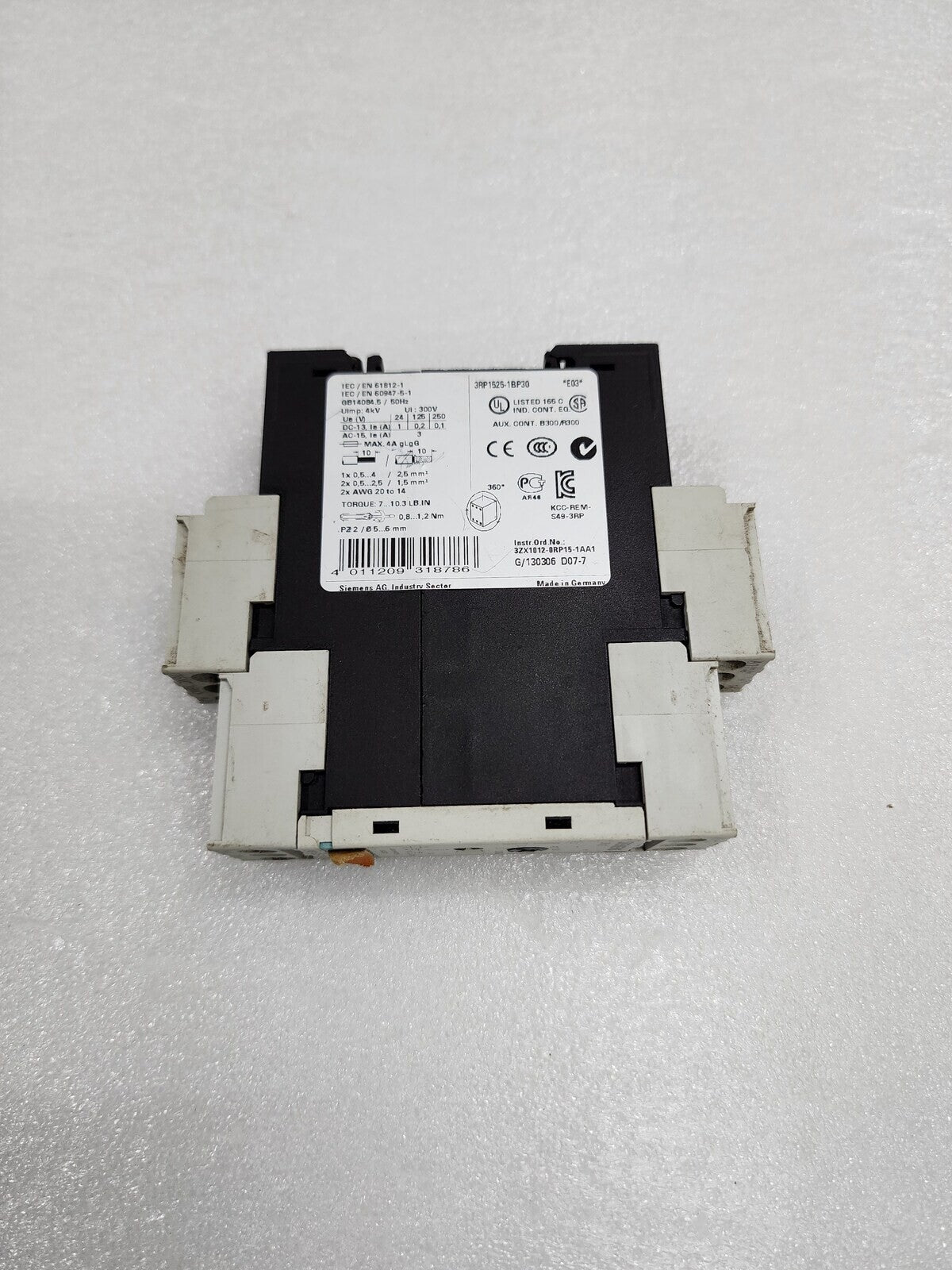 SIEMENS 3RP1525-1BP30 ON DELAY TIMER RELAY