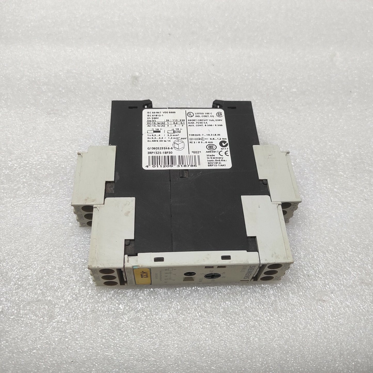 SIEMENS 3RP1525-1BP30 ON DELAY TIMER RELAY