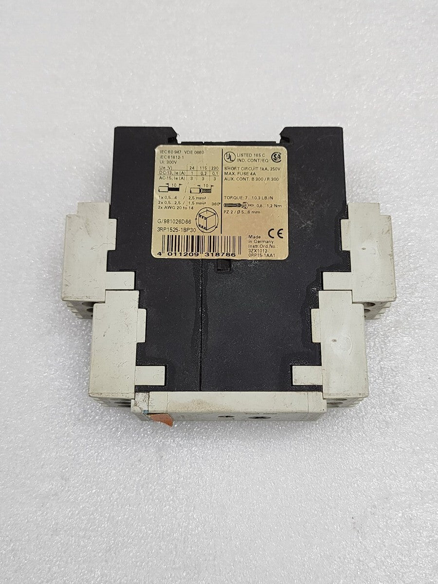 SIEMENS 3RP1525-1BP30 ON DELAY TIMER RELAY