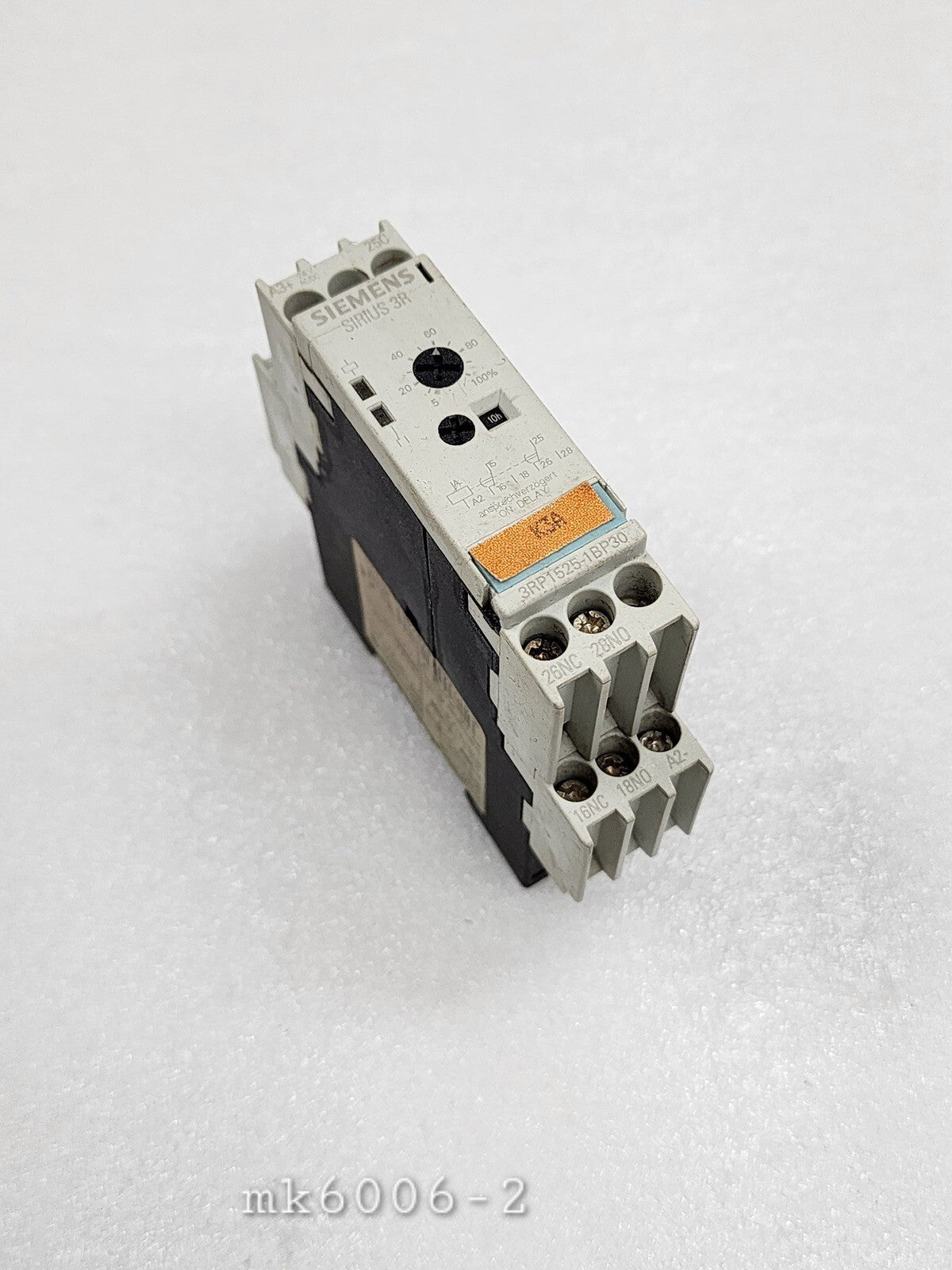 SIEMENS 3RP1525-1BP30 ON DELAY TIMER RELAY