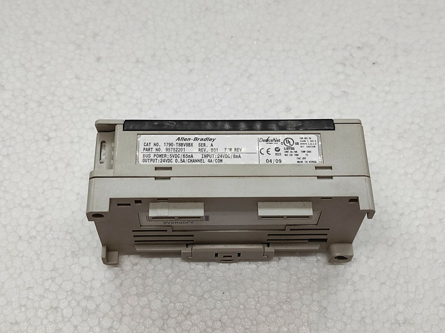 Allen Bradley CAT 1790-T8BV8BX Compact Block LDX Expansion Unit
