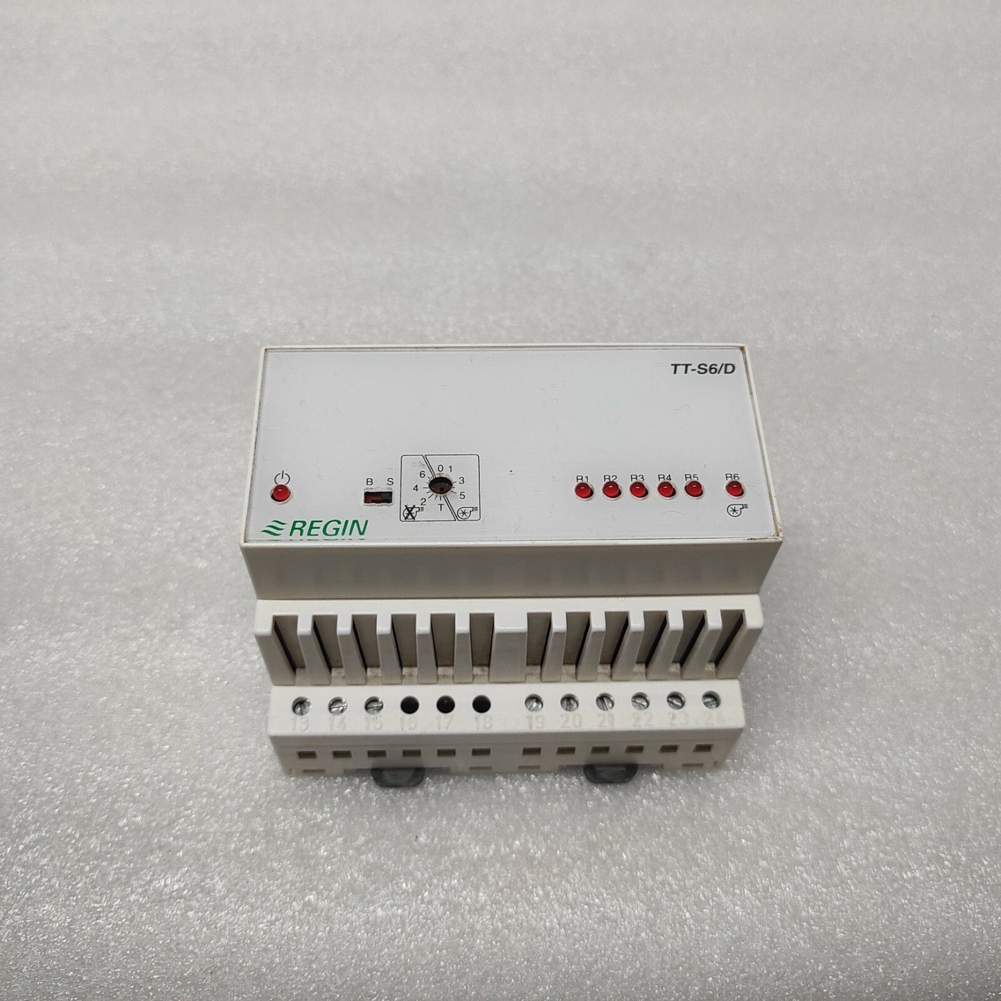 AB REGIN TT-S6/D STEP CONTROLLER