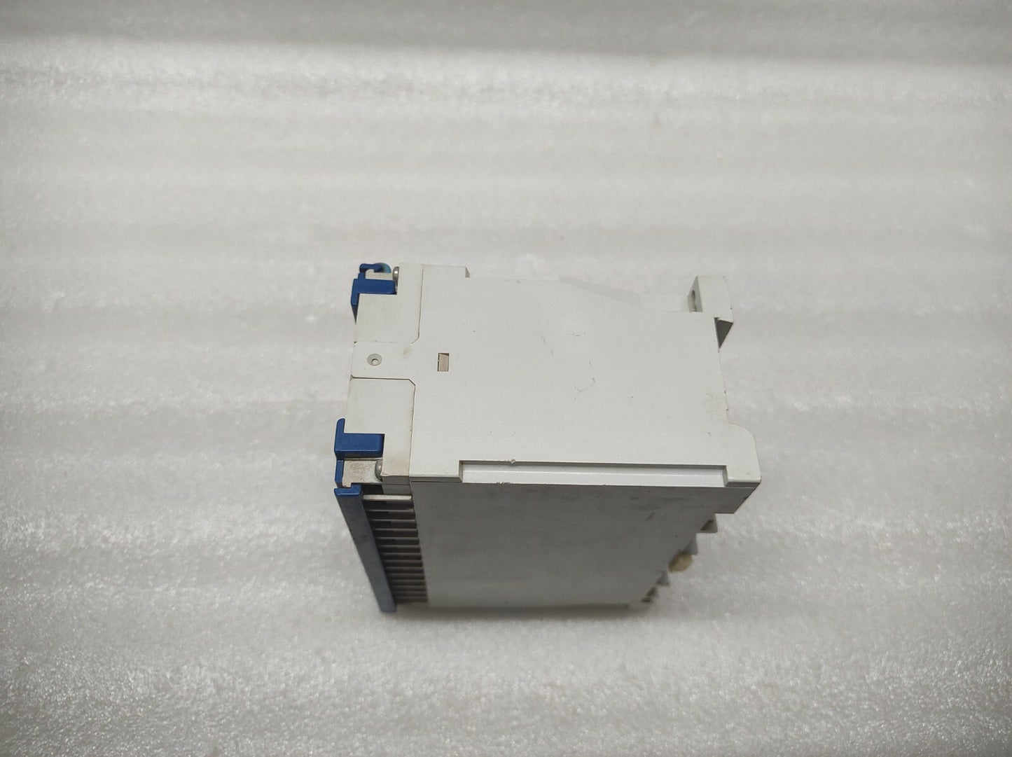 SELCO T4800-33 LOAD SHARER 230V