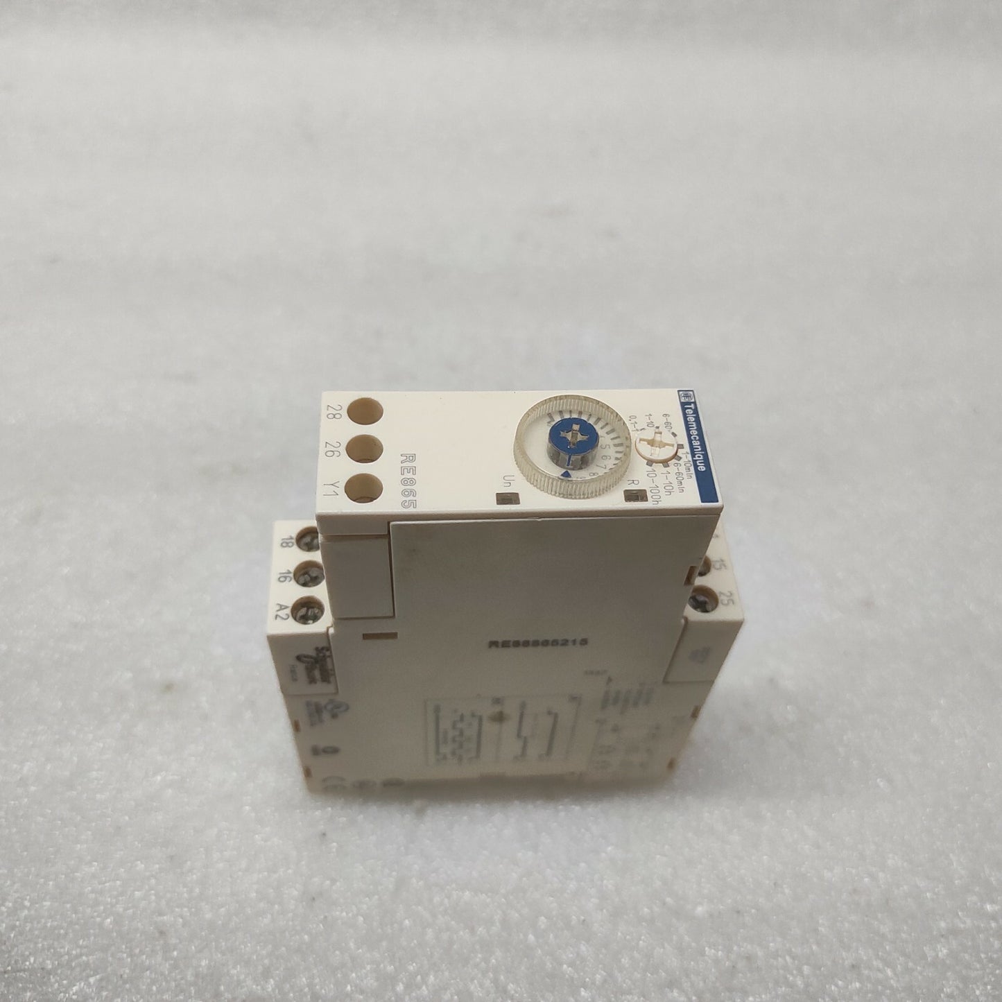 SE RE88865215 ON DELAY TIMING RELAY 24VDC/24-240VAC 0.1S-100H