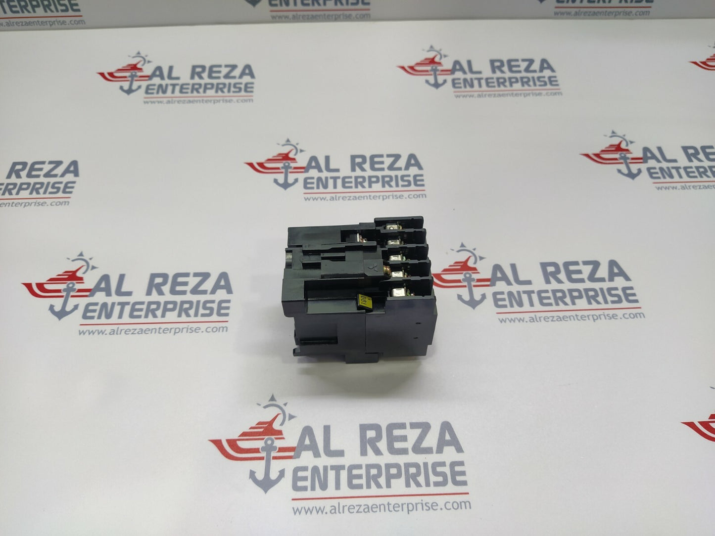 Mitsubishi S-K12 20A Magnetic Contactor Coil Voltage 100V SK12