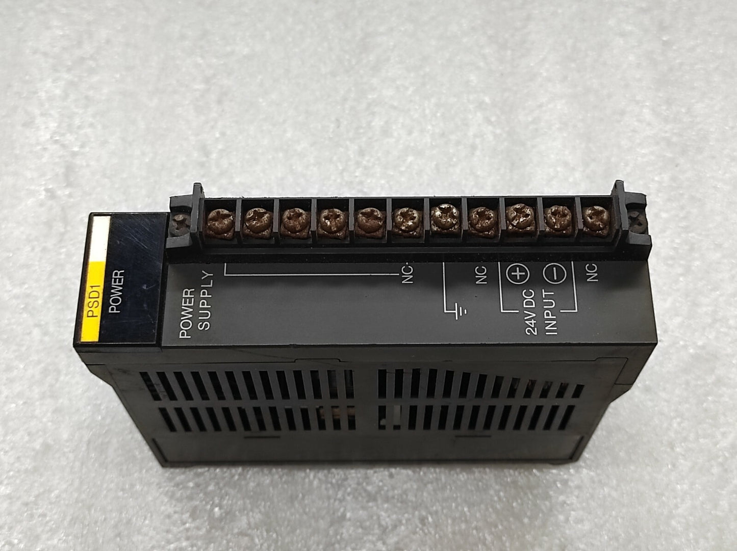 IDEC PF3S-PSD1 POWER SUPPLY 24VDC