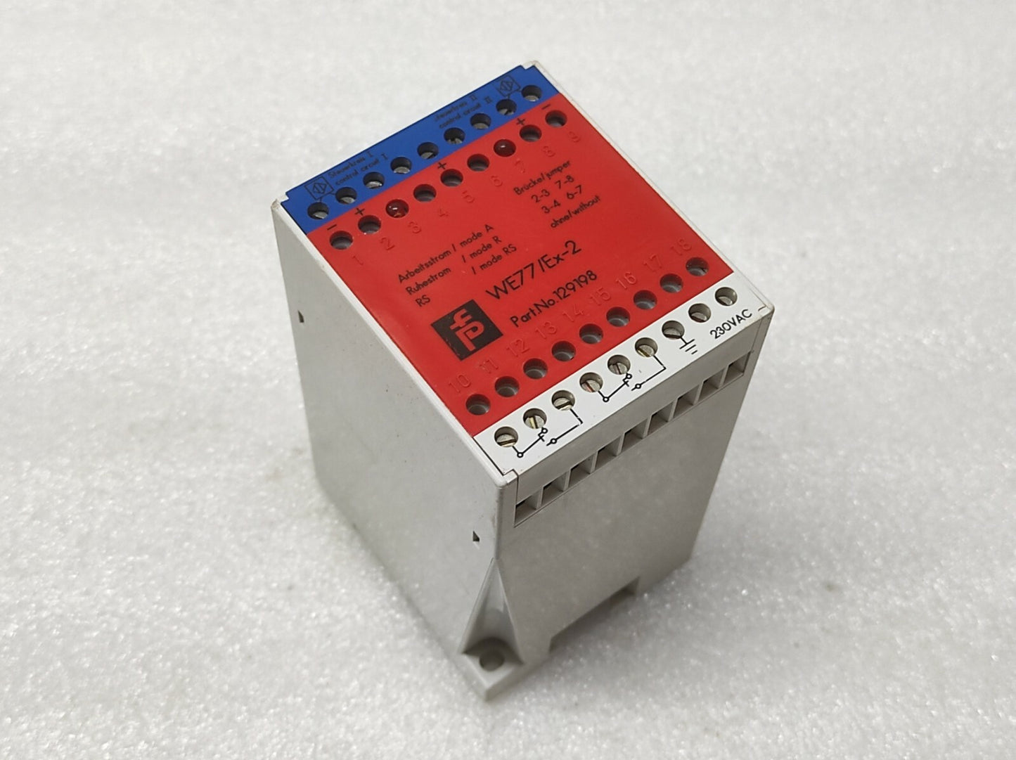 PEPPERL + FUCHS WE77/EX-2 SWITCH AMPLIFIER 129198 230VAC