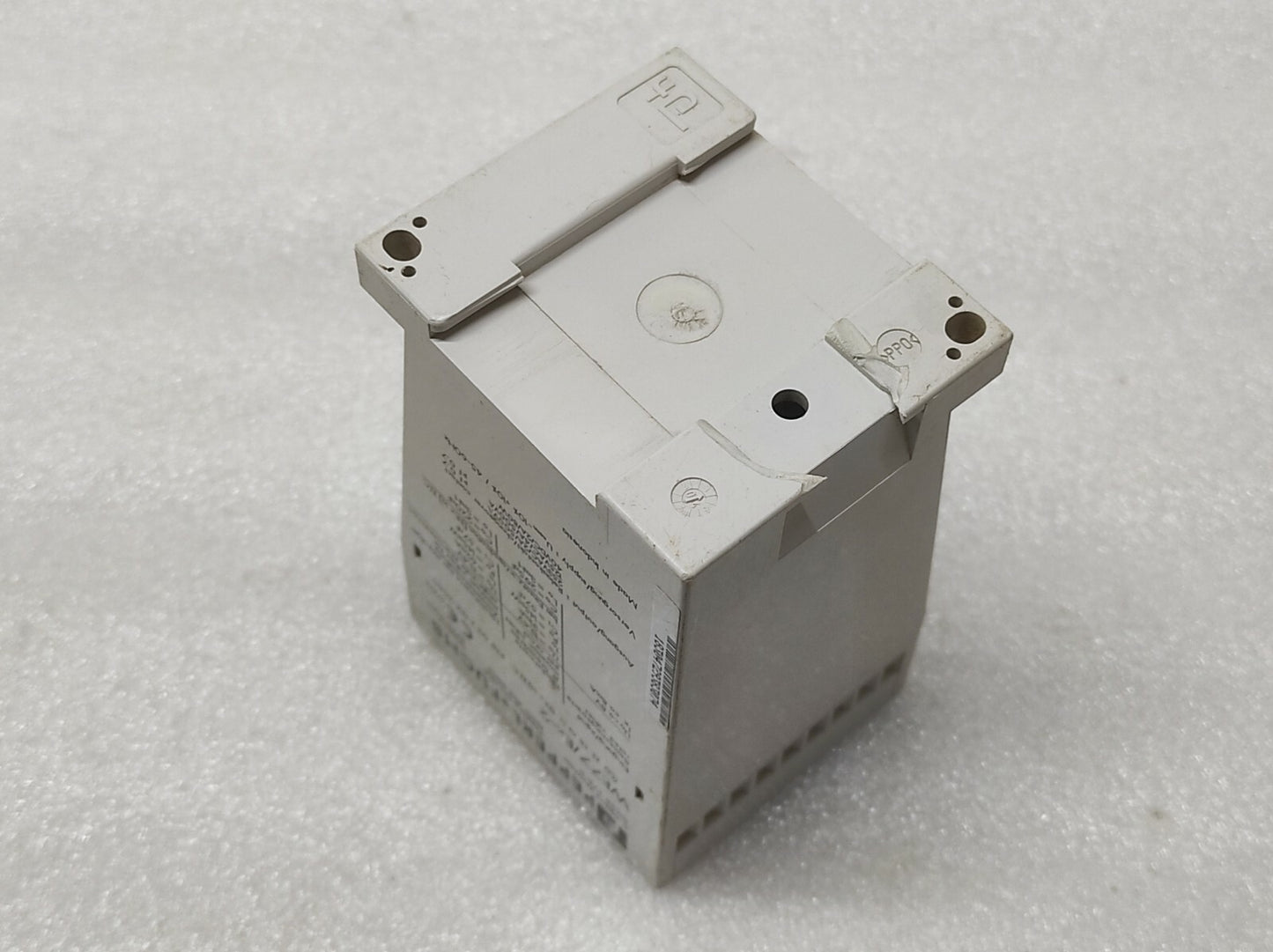PEPPERL + FUCHS WE77/EX-2 SWITCH AMPLIFIER 129198 230VAC