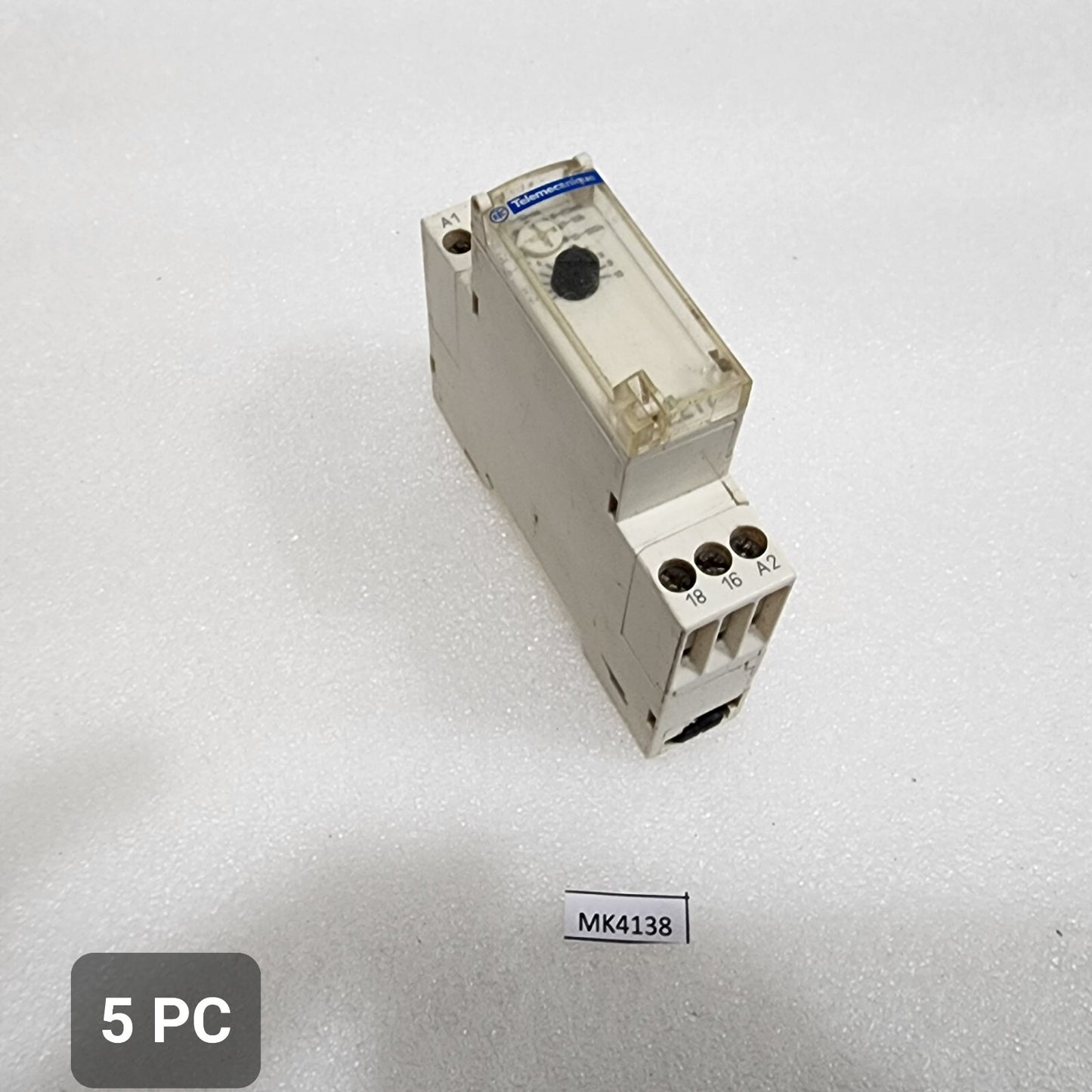 SE RE11RAMU TIMING RELAY 0.1S-100H 24VDC/24-240VAC