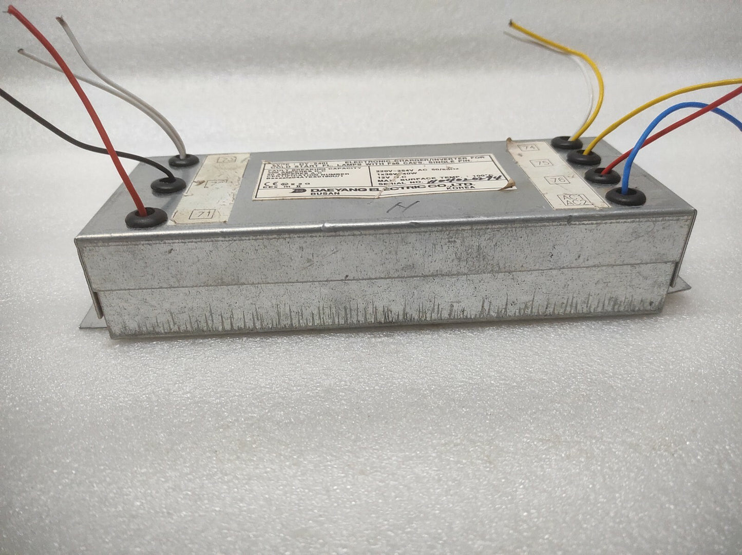 DAEYANG ELECTRIC DY-240I ELECTRONIC CHARGER - INVERTER FOR COLD START FL.LAMPS 2