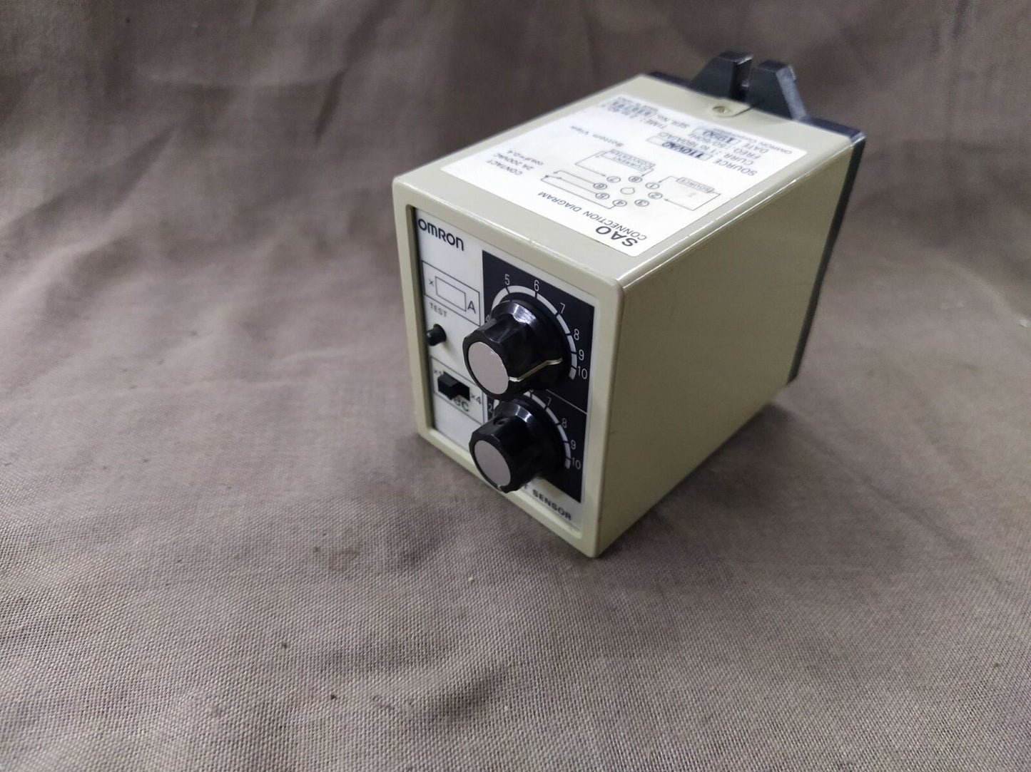 Omron SAO-Q Current Sensor 110V AC SAO