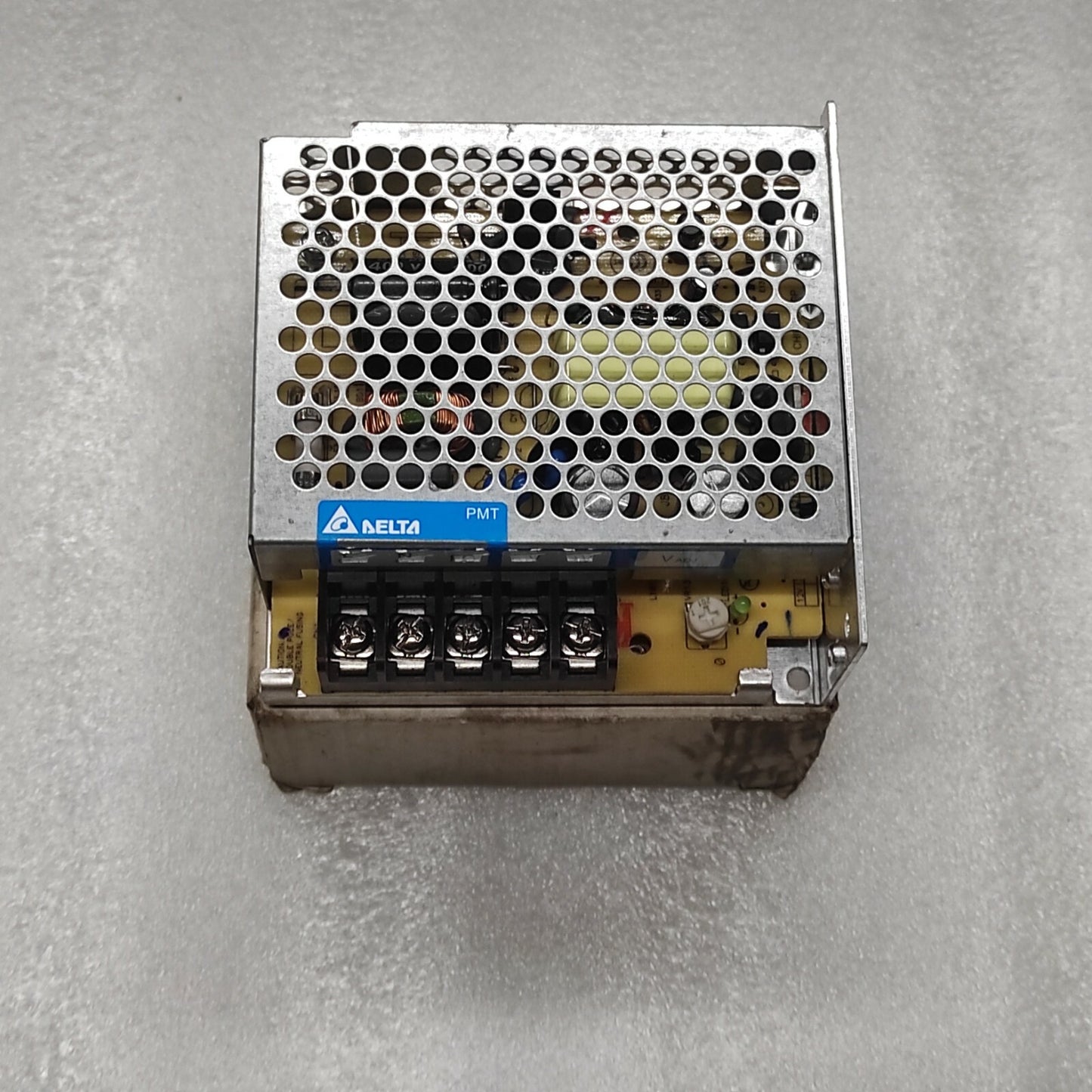 DELTA ELECTRONICS PMT-24V35W1AA POWER SUPPLY 24VDC 1.46A