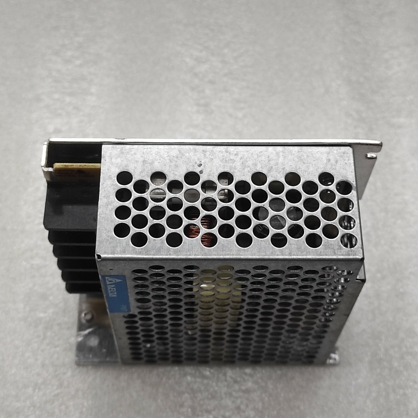 DELTA ELECTRONICS PMT-24V35W1AA POWER SUPPLY 24VDC 1.46A