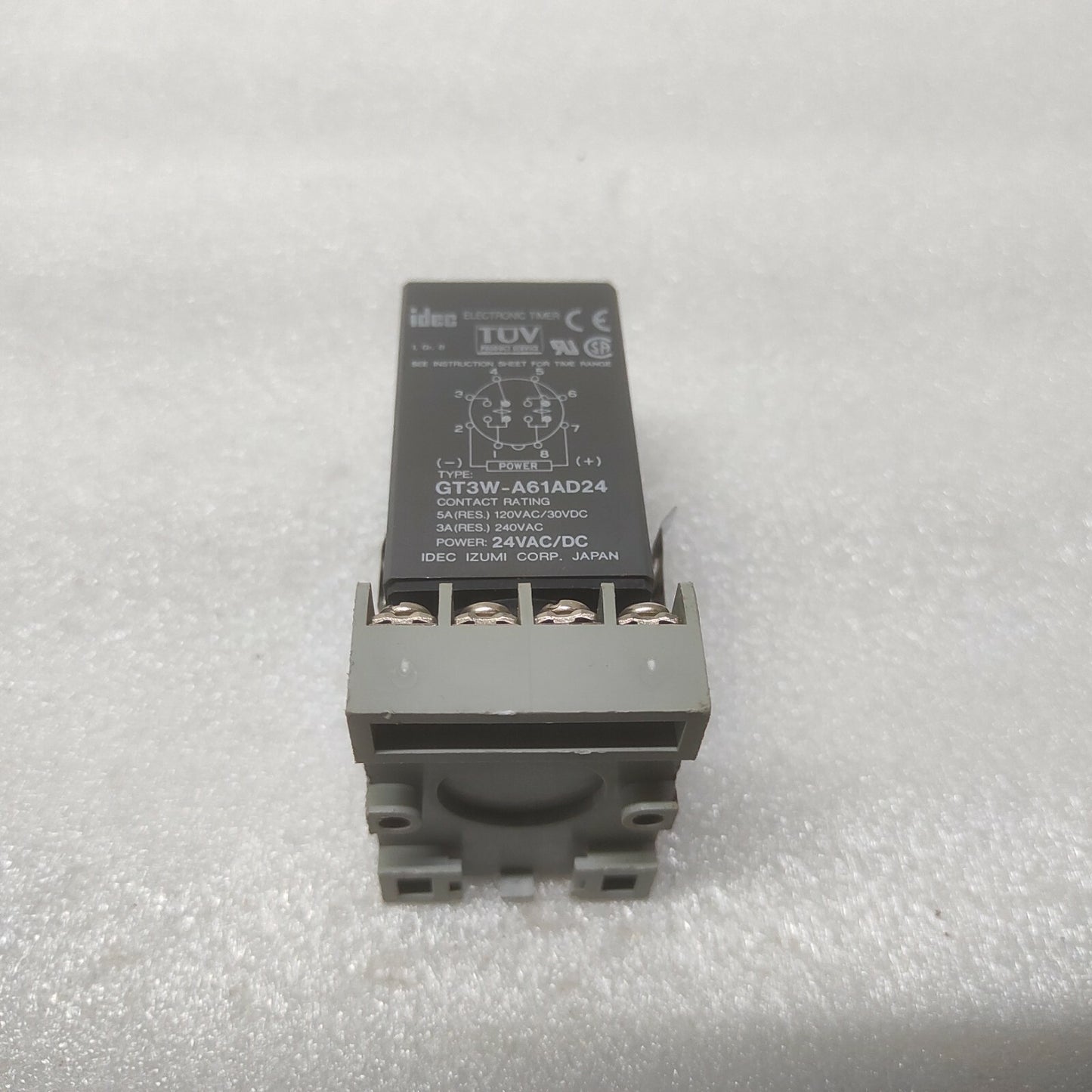 IDEC GT3W-A61AD24 TIME DELAY RELAY 24VAC/DC