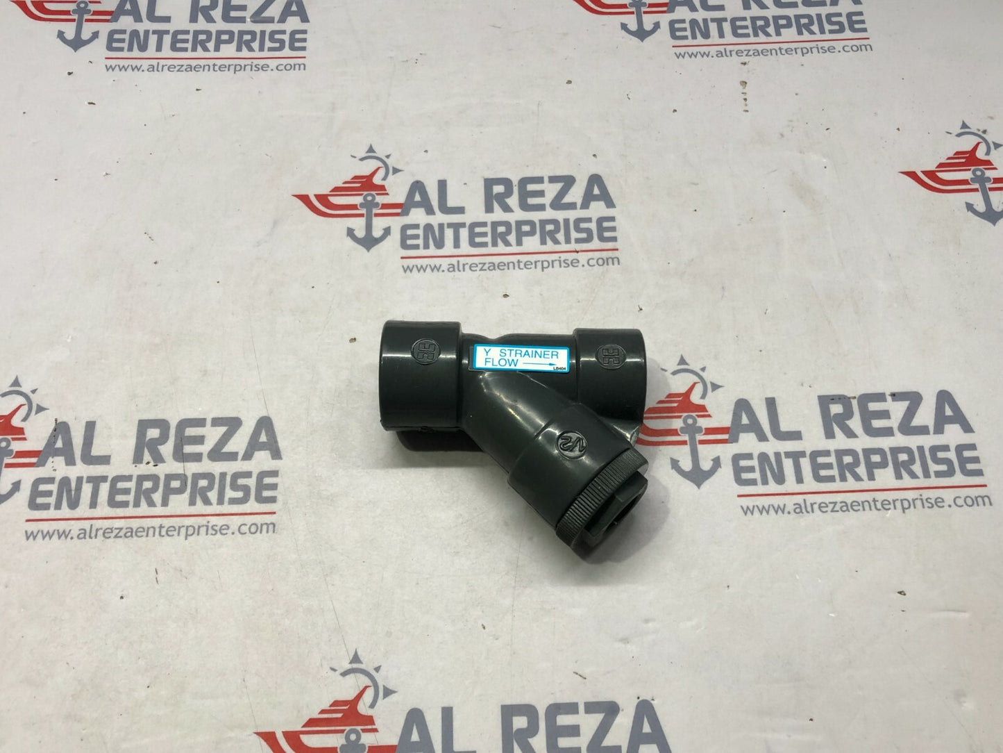 HAYWARD YS10050T 1/2" PVC Y-STRAINER THREADED LOT OF 2 UNIT