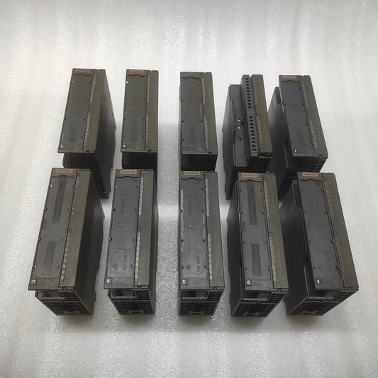 SIEMENS 6ES7 322-1HH01-0AA0 INPUT MODULE