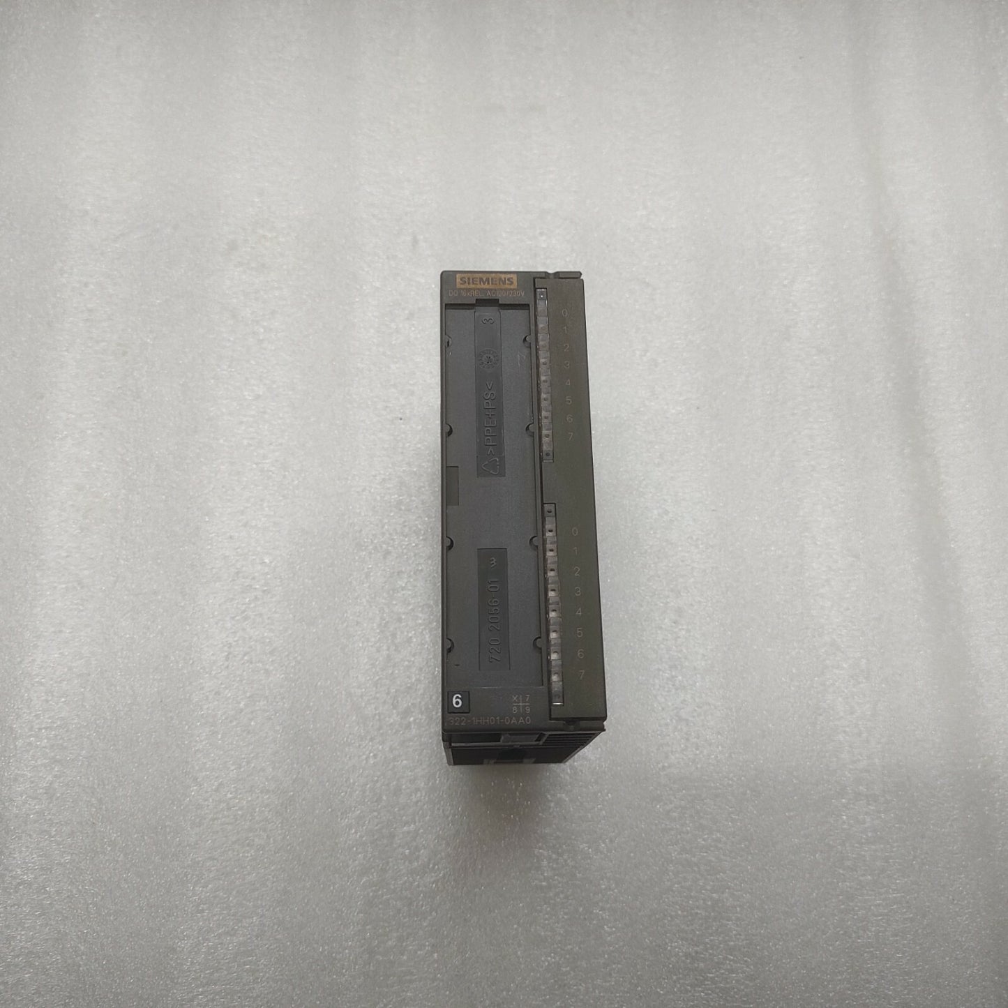 SIEMENS 6ES7 322-1HH01-0AA0 INPUT MODULE