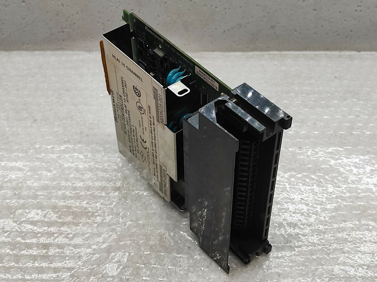 Honeywell HC900 Controller 900A16-0001 HLAI 16 Channel 900160001