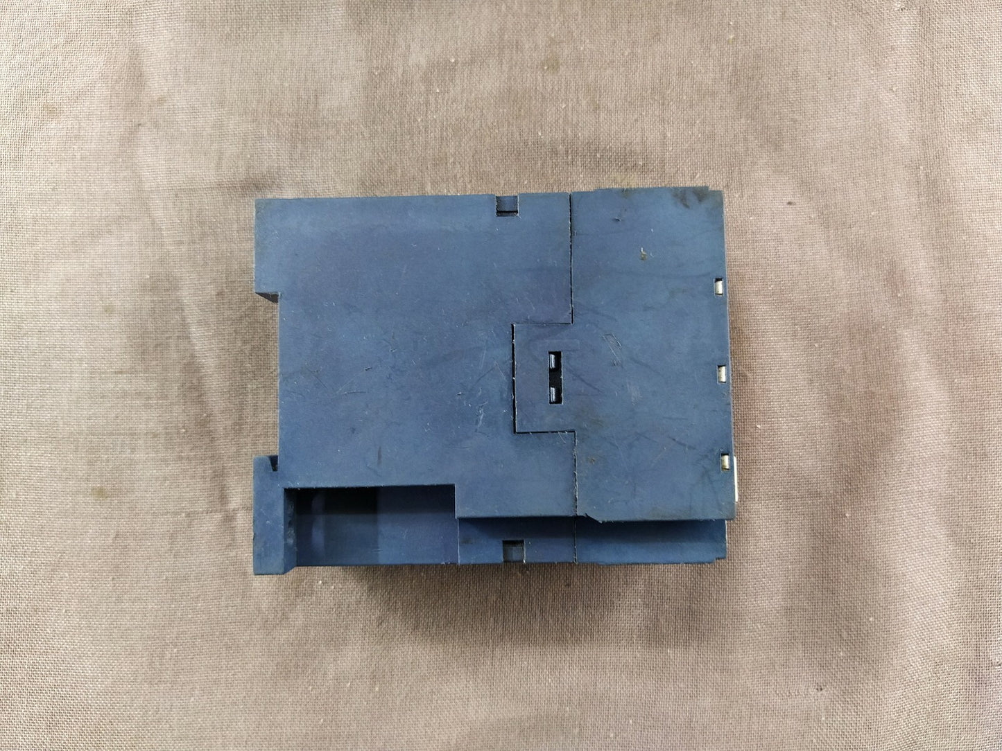Siemens 7PU4140-2QN20 200-240 VAC