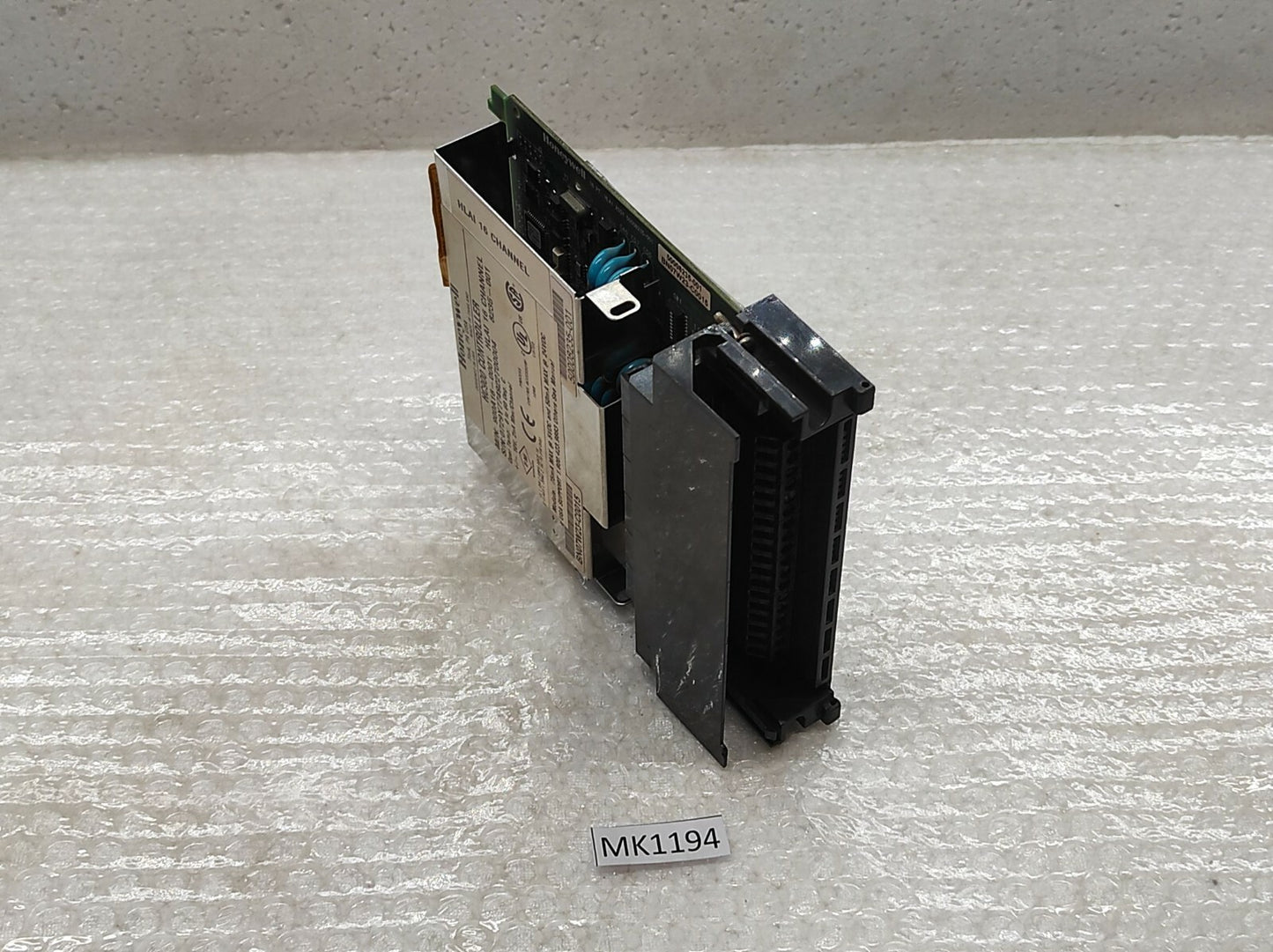 Honeywell HC900 Controller 900A16-0001 HLAI 16 Channel 900160001