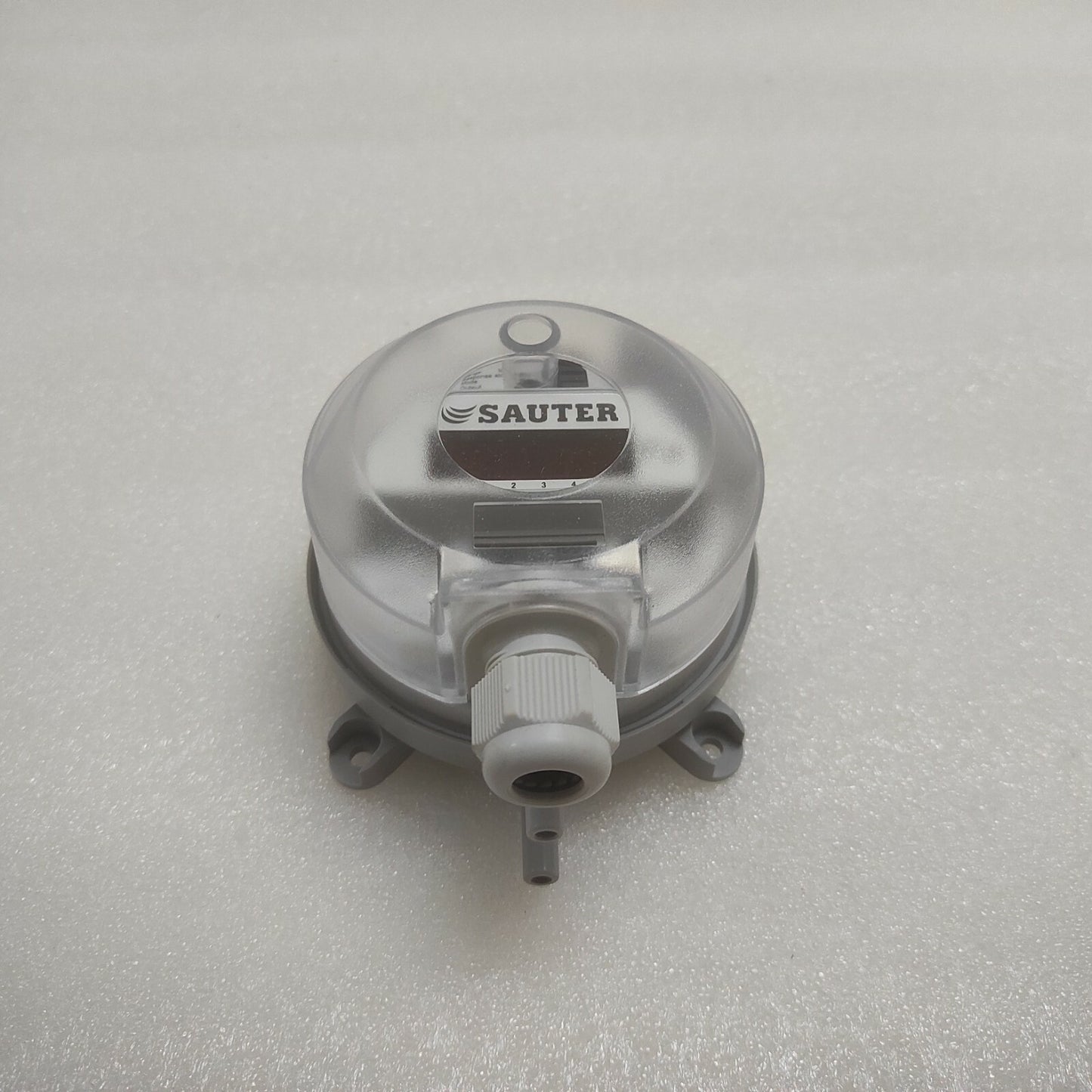 SAUTER 984M.543114B4 DIFFERENTIAL PRESSURE TRANSMITTER  18-30VAC/DC