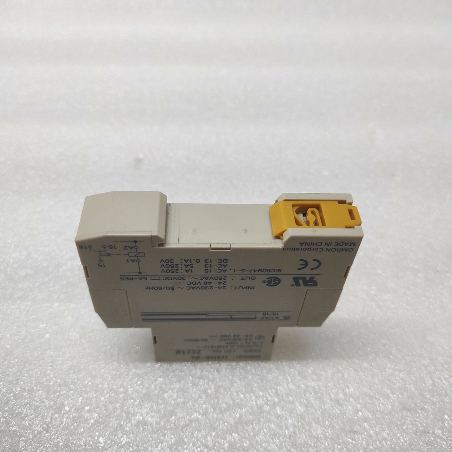 OMRON H3DS-AL SOLID STATE TIMER 0.1S-120H 24-230VAC/24-48VDC