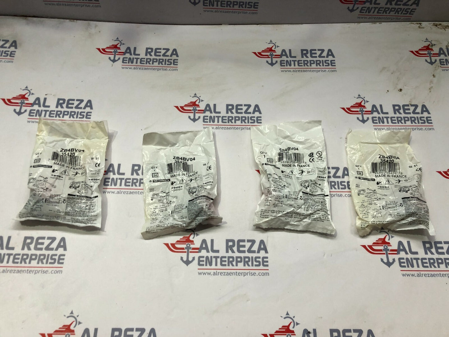 TELEMECANIQUE SE ZB4BV04 RED PILOT LIGHT 35420 LOT OF 4 UNIT
