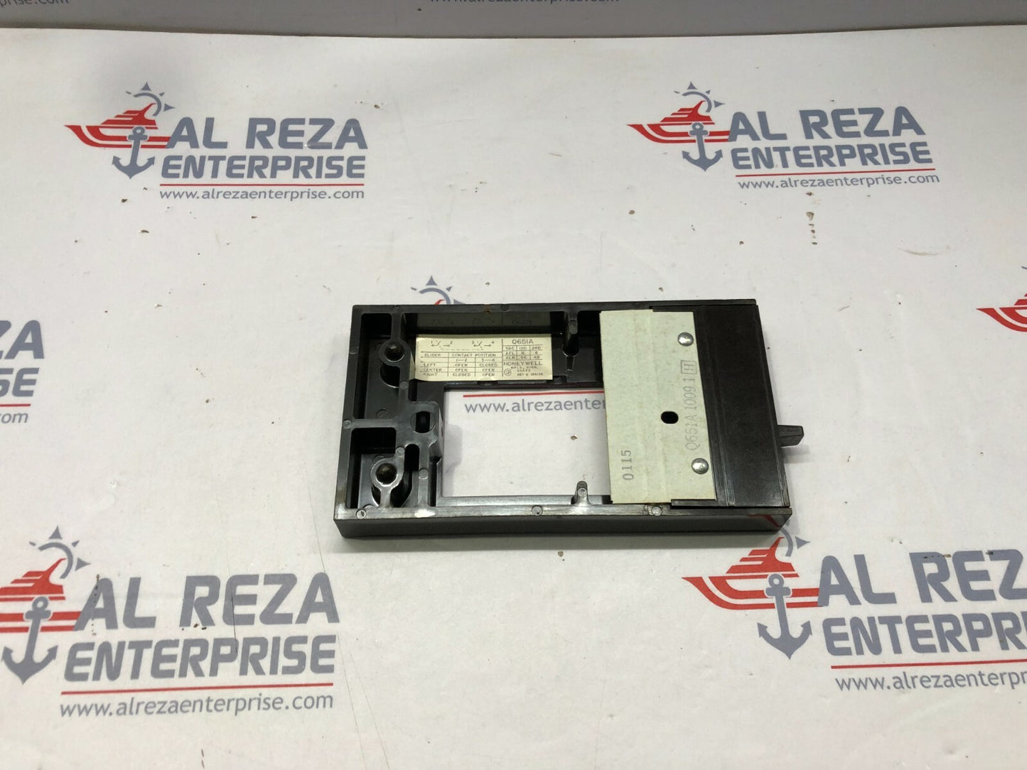 HONEYWELL Q651A-1009-1H MULTI SWITCHING SUBBASE