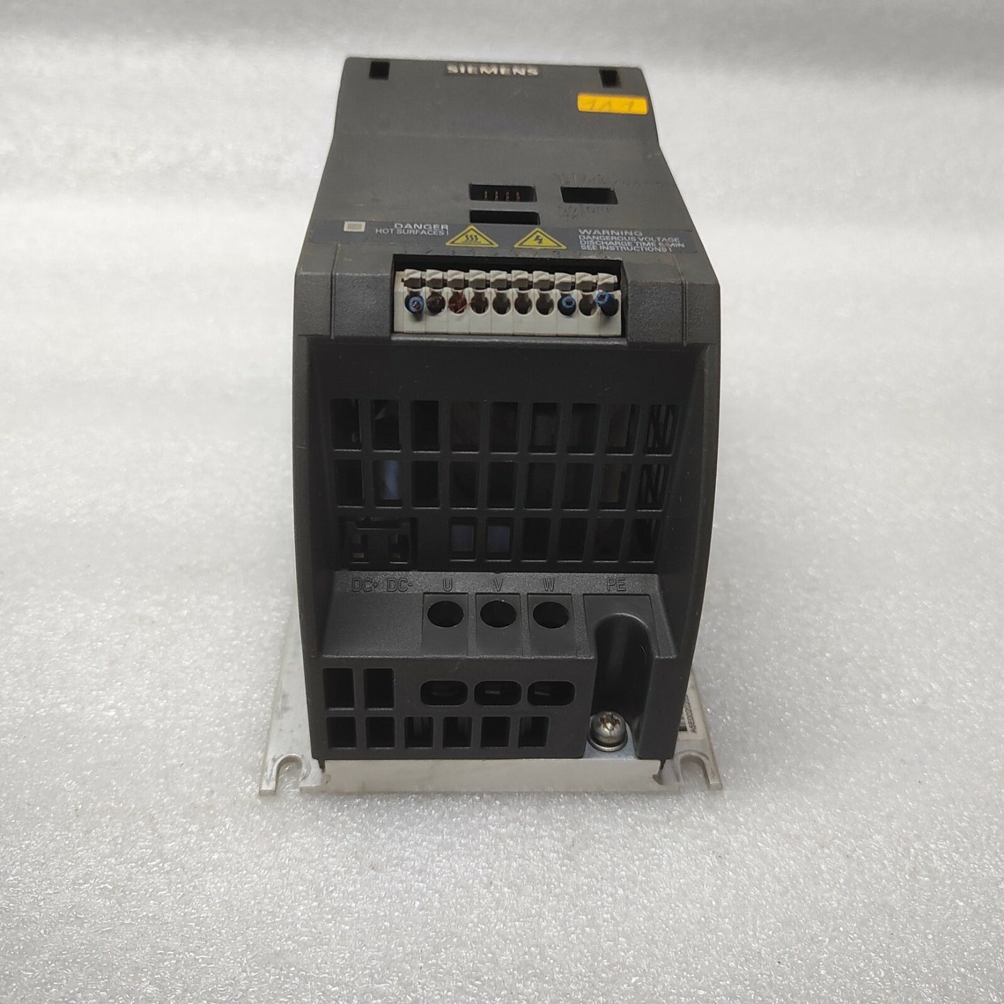 SIEMENS SINAMICS G110 CPM110 0.75kW DRIVE 6SL3211-0KB17-5BA0 200-240V