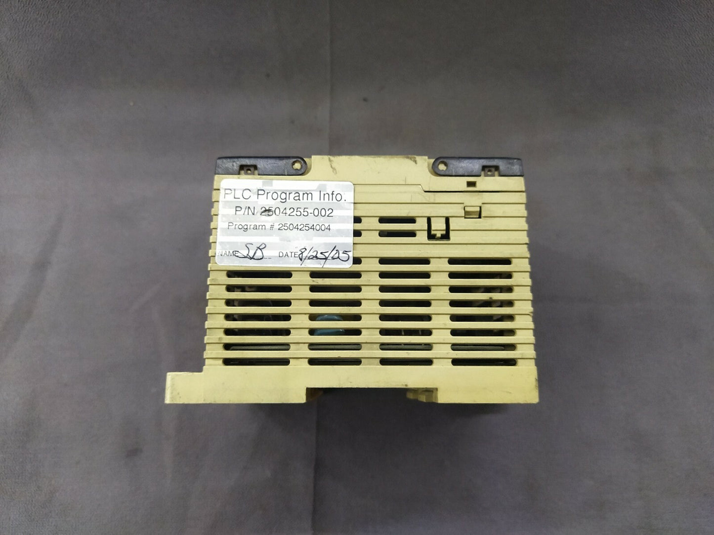 Omron CPM1A-10CDR-A-V1 Programmable Controller 100-240V AC CPM1A10CDRAV1