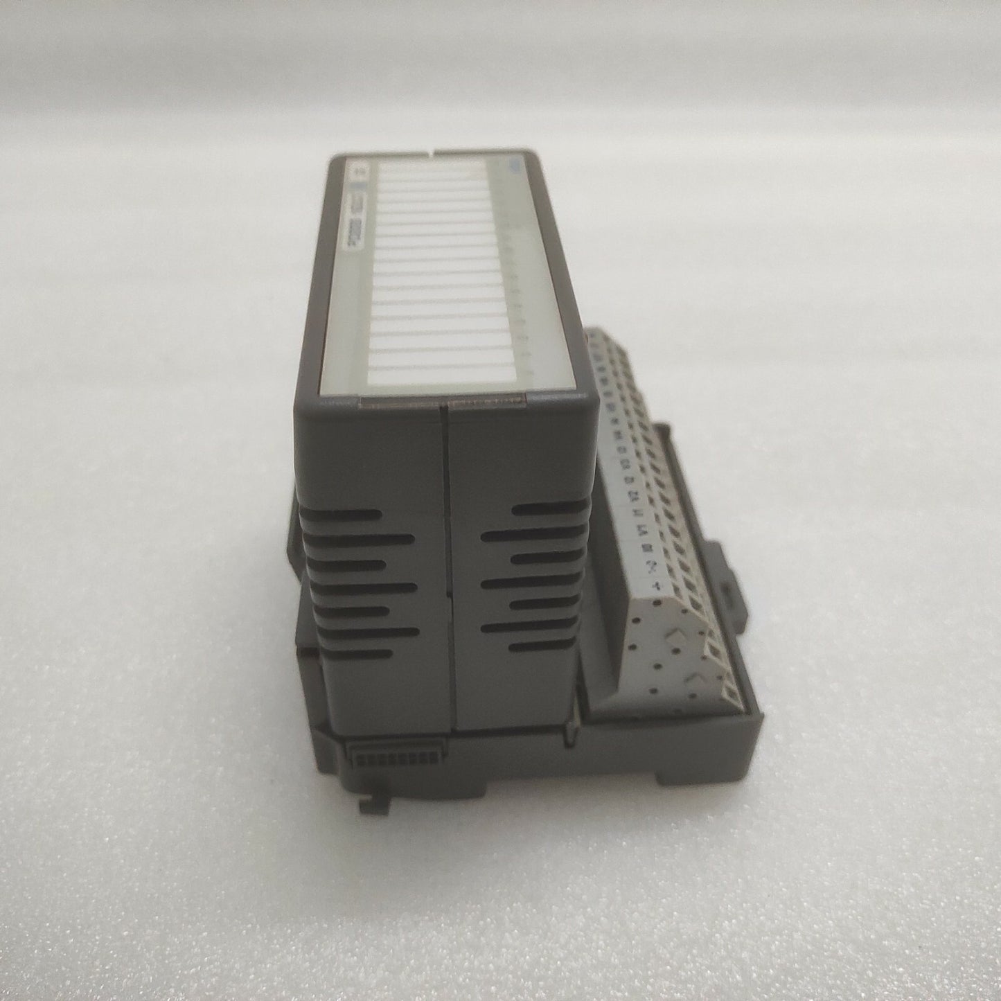 ALTUS PO2020 24 VDC 16 DO TRANSISTOR OPTO MODULE 66.009.400-1