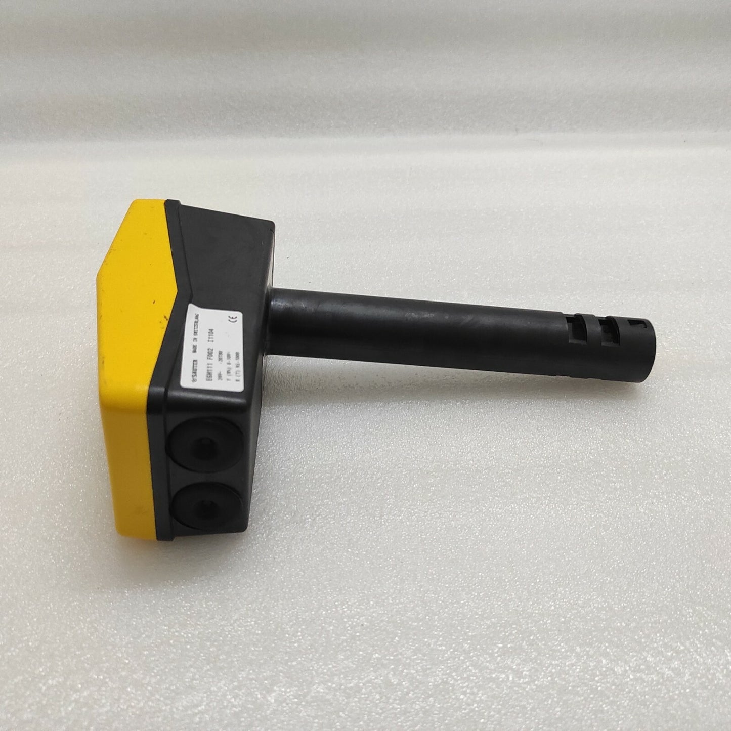 SAUTER EGH111-F002 DUCT TEMP SENSOR EGH111-F002-I1104 24V