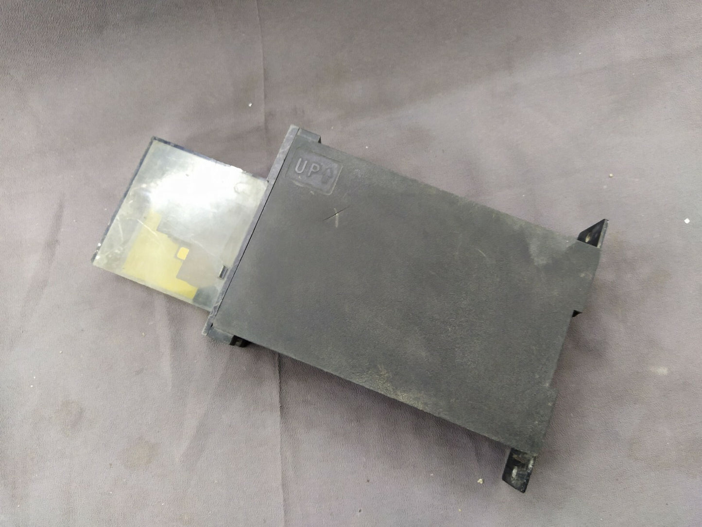 Yamatake J-SSP60X-2X-0 Controller JSSP60X2X0 24V DC