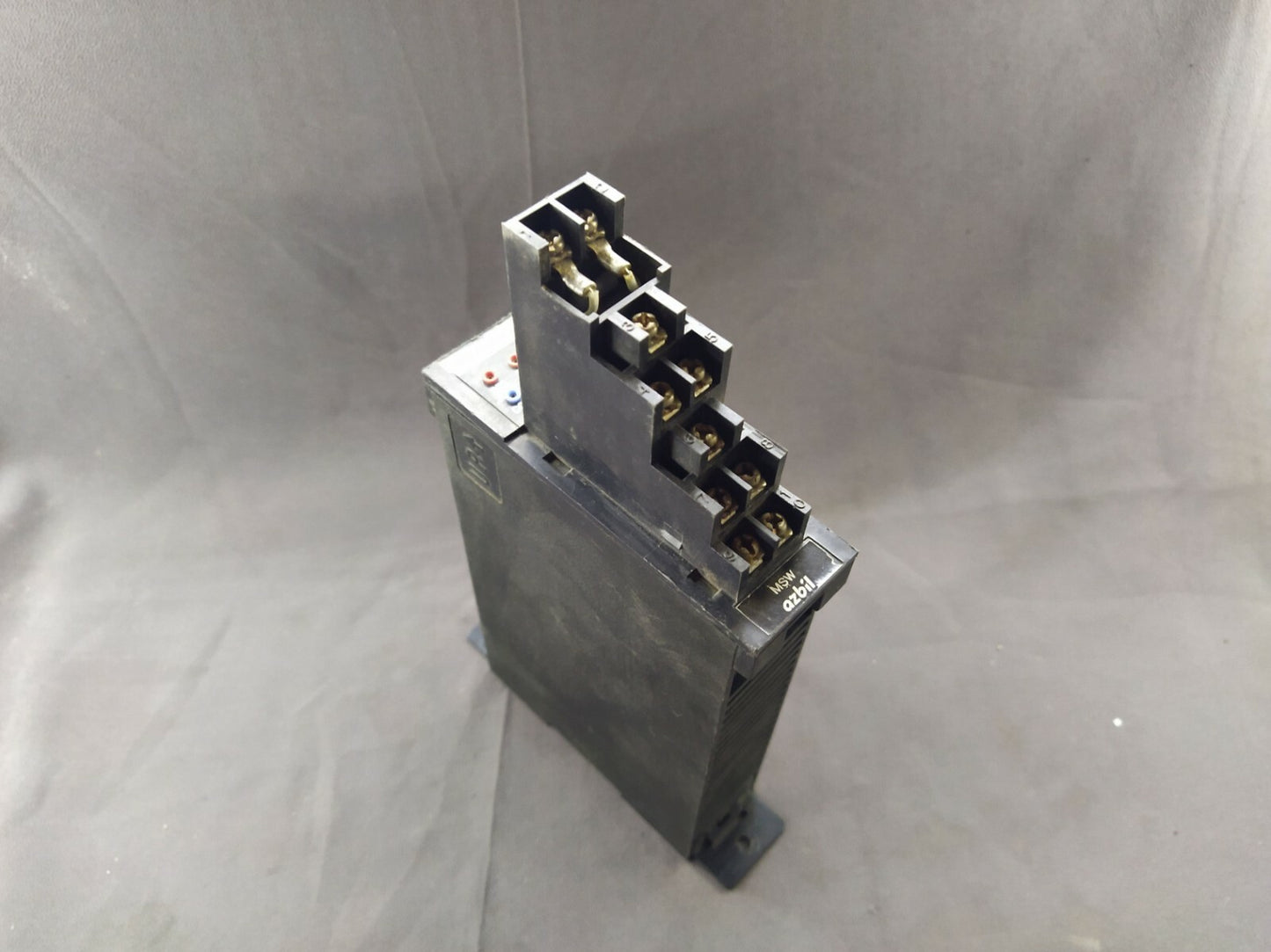 Yamatake J-SSP60X-2X-0 Controller JSSP60X2X0 24V DC