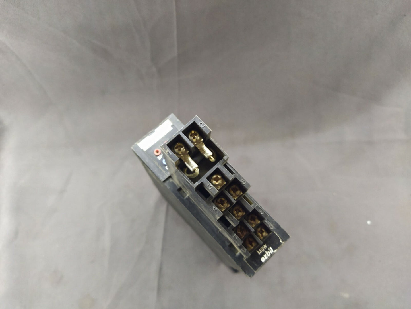 Yamatake J-SSP60X-2X-0 Controller JSSP60X2X0 24V DC