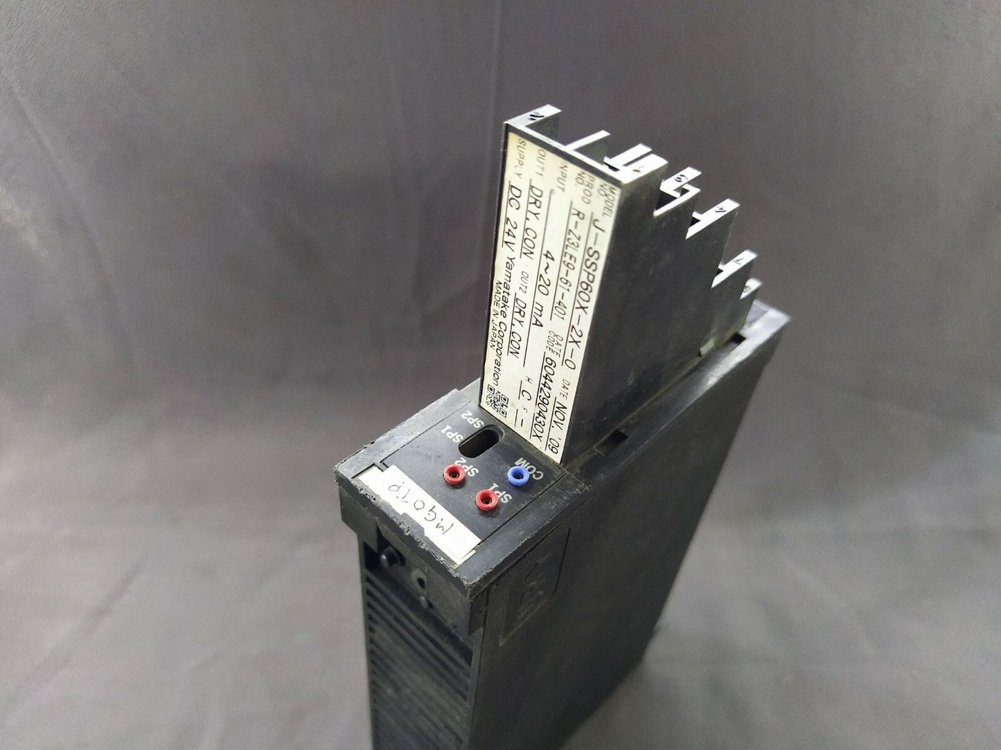 Yamatake J-SSP60X-2X-0 Controller JSSP60X2X0 24V DC