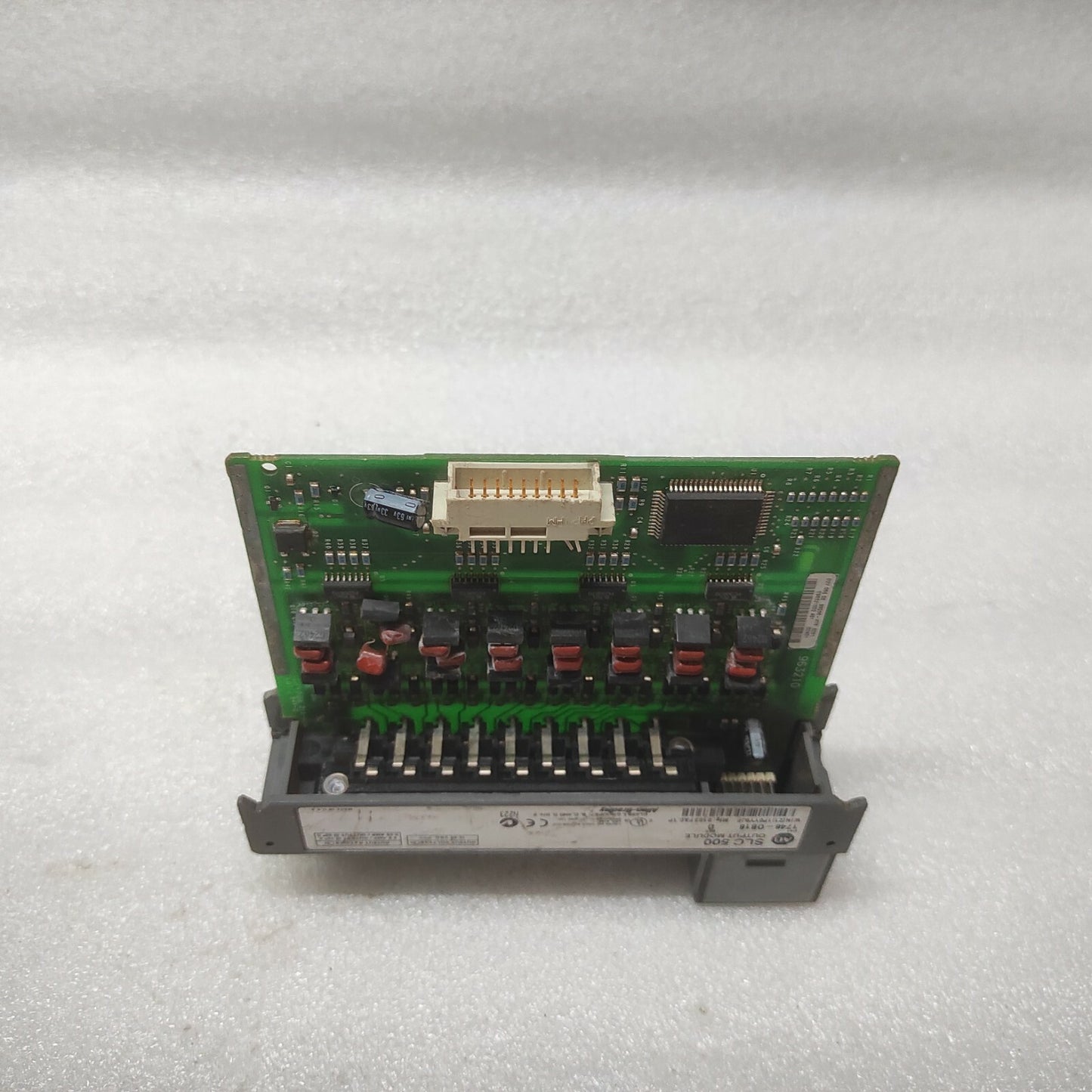 ALLEN BRADLEY CAT 1746-OB16 SLC500 OUTPUT MODULE