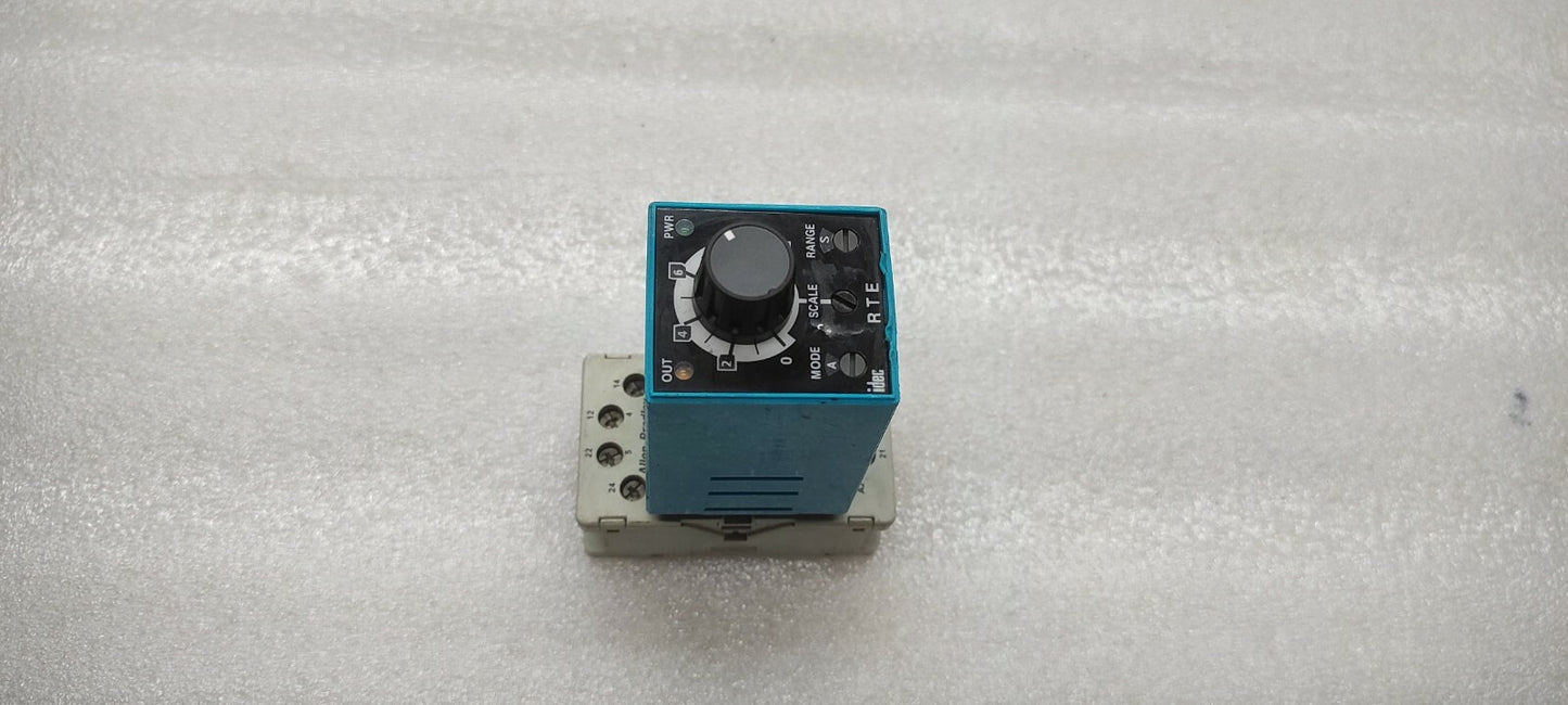 IDEC RTE-P1AD24 ELECTRONIC TIMER 24VAC-DC