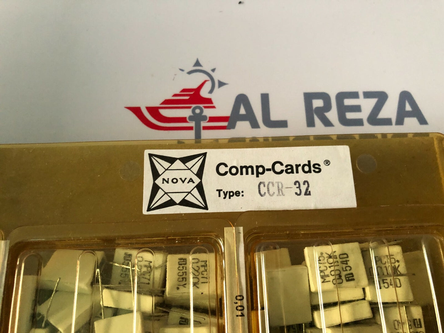 NOVA CCR-32 COMP-CARDS LOW OHM METAL BAND RESISTORS