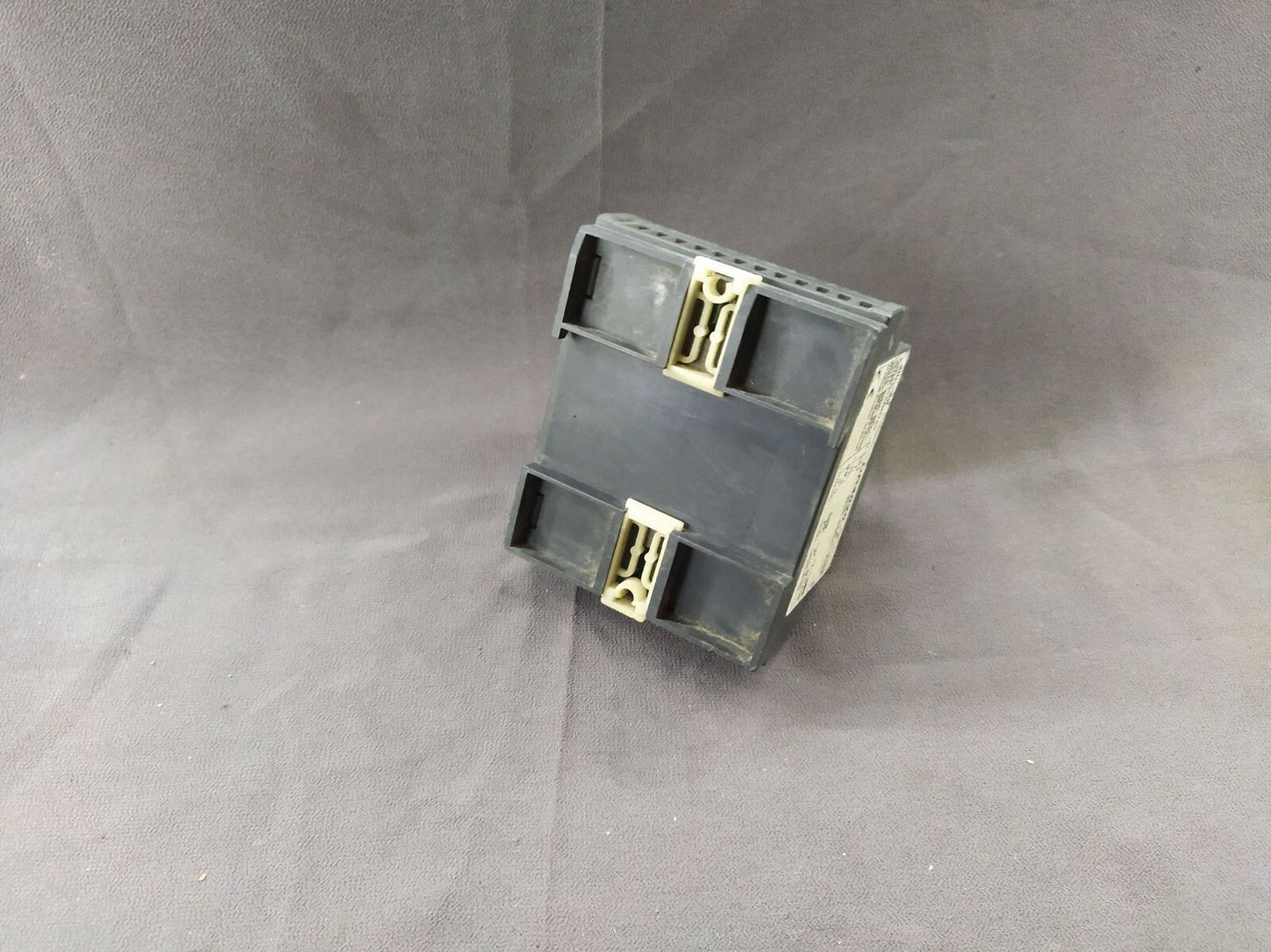Eliwell DR4020 Universal DIN Thermoregulators E4D12I0XBN700 95-240V AC