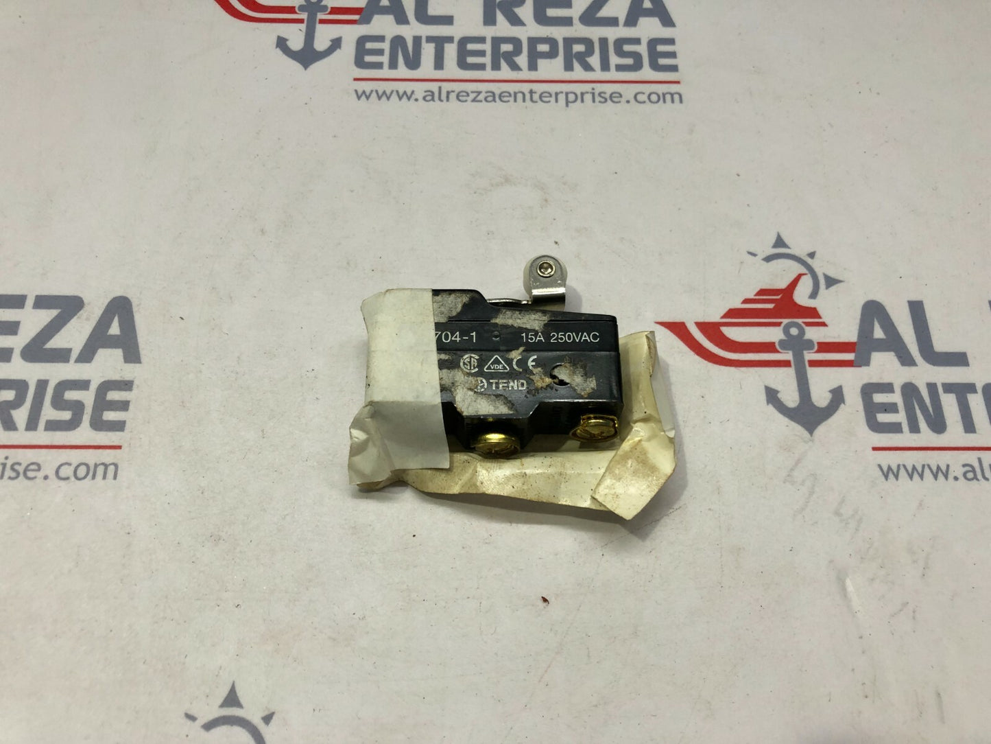 TEND TM-1704-1 MOMENTARY ACTUATOR MICRO LIMIT SWITCH 15A 250V TM17041