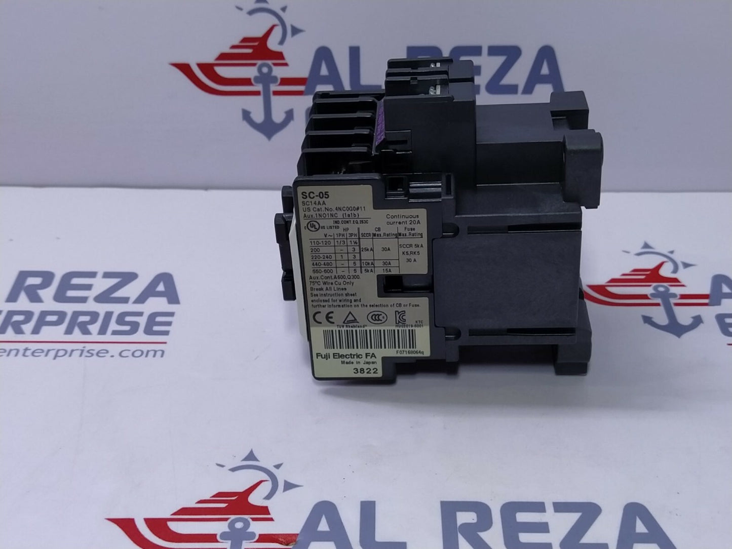 Fuji SC-05 (13) Magnetic Contactor 20A Coil Voltage 400-440V 4NC0G0-11